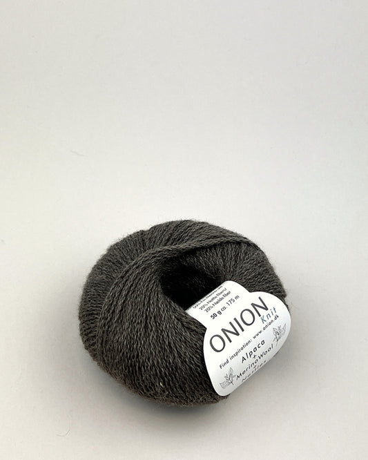 Onion Alpaca and Merino Wool and Nettles