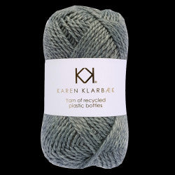 Recycled bottle yarn karen K.