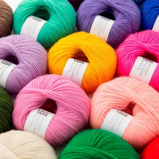 Farvepsykologi & leg med farver v. Kaos Yarn kl.18:00-20:30